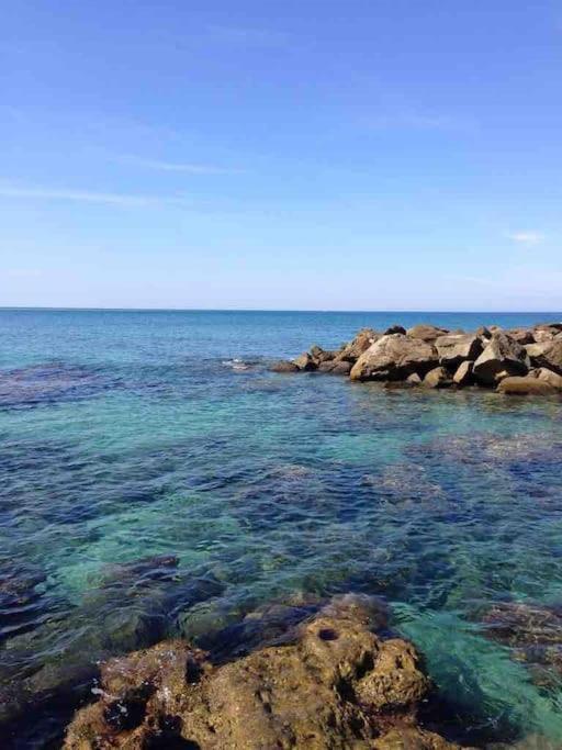 La Scaletta Sul Mare Di Pizzo Wifi E Disney+ Eksteriør billede